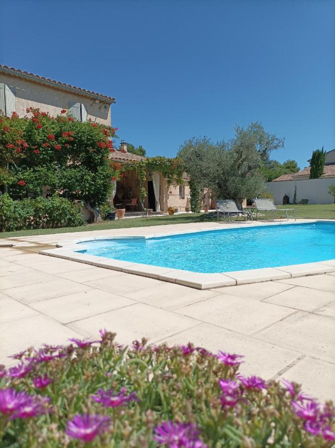 Chambre D'Hote Au Coeur Des Alpilles Mouries Luaran gambar